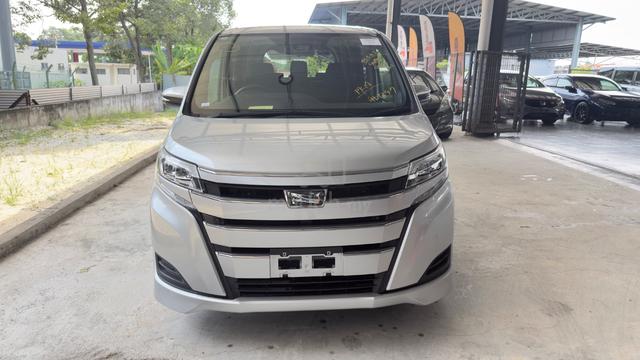 Toyota NOAH 2.0 X Spec 2022 - 1