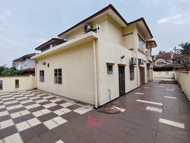 Taman Saga Klang Double Storey Semi-D House For Rent Tabletop Aicond 1