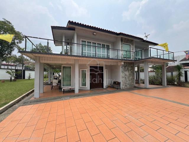 Corner Lot Bungalow Double Storey Seksyen 3 Shah Alam For Sale 1