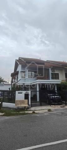 FREEHOLD Double storey teres Kota Seriesmas, Nilai 1