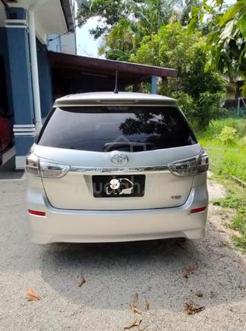 2009 Toyota WISH A) - 4