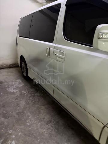 2012 Hyundai GRAND STAREX 2.5 ROYALE (A) - 2
