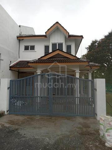 Corner Double Storey House (extra 20ft land) @ Rawang Perdana Selangor 1