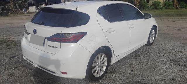 2011 Lexus CT200 1.8 H LUXURY (HYBRID) (A) - 2