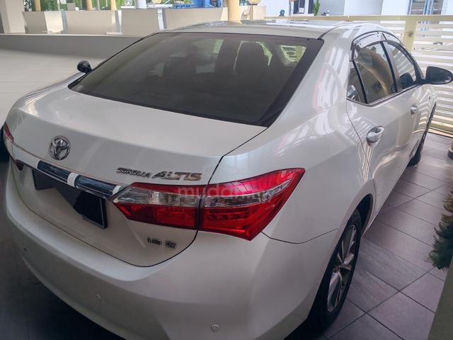 2014 Toyota COROLLA ALTIS 1.8 E FACELIFT (A) - 3