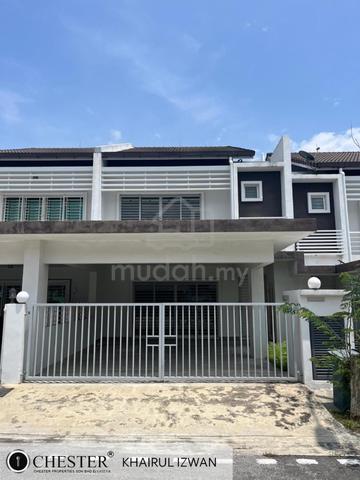 FREEHOLD Cantik Below Market | Double Storey Laman Azalea Nilai Impian 1