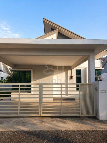 Tmn Samarinda , One Krubong📍Rumah Bungalow House 4B2B 1