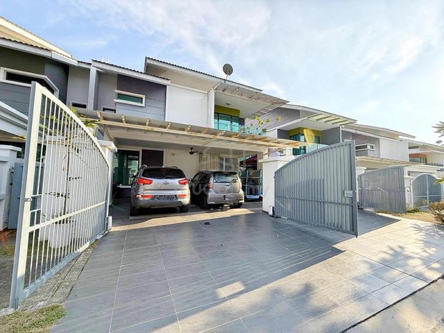 (RENOVATED) 2 Storey Semi D SUMMERSET Saujana Tropika, S2 Heights 1