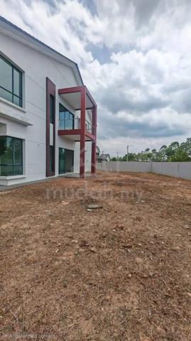 Super Below value! Corner HUGE LAND Freehold house One Krubong Melaka 1