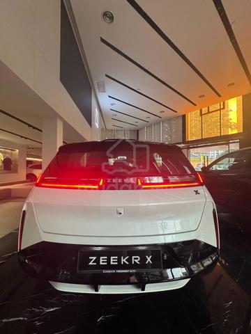 PRE-OWNED 2024 Zeekr X FLAGSHIP MY24 (A) - 4