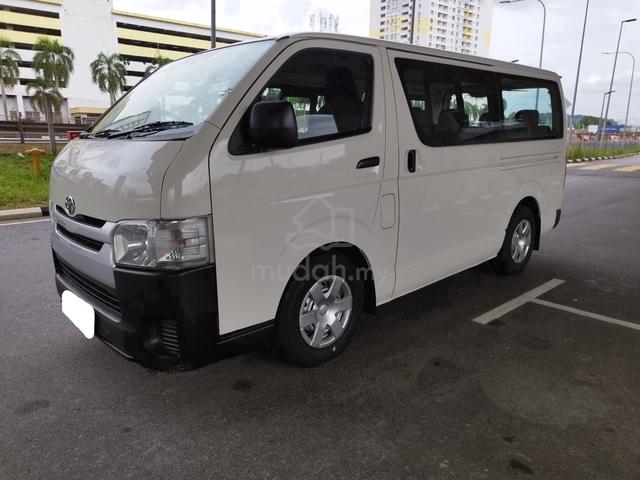 2015 Toyota Hiace 2.5 (M) 14 Seat Low Roof Window - 3