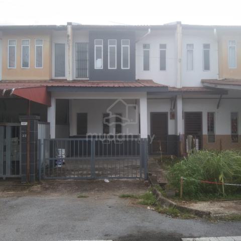 For Sale - 2 Storey Intermediate @ Tmn Cahaya Indah, Batu 10 Landeh 1
