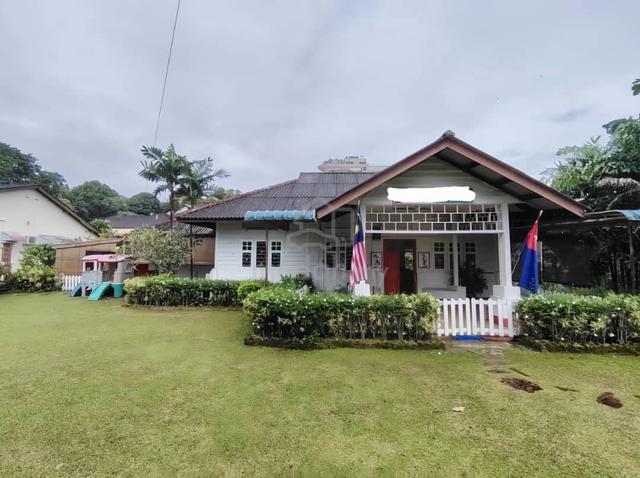 Single Storey Commercial Bungalow for RENT in Johor Bahru Town 1