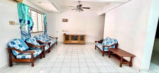 Taman Fantasi / Likas / Dah Yeh Villa 1