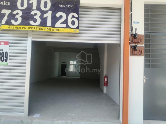 Shoplot in Durian Tunggal for rent 1