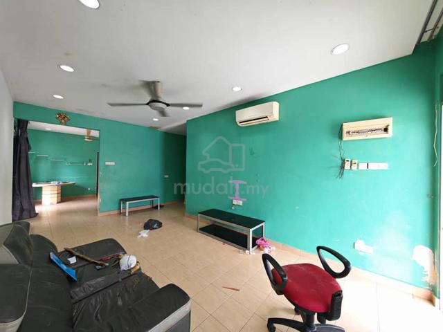 1 Storey Terrace Corner Jalan Pulai x, Bukit Tiram, Ulu Tiram Johor 1