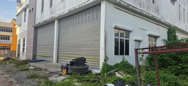 Gelang Patah 3 Storey Semi-D Factory Jalan Perlepas Nusa Sentral 1