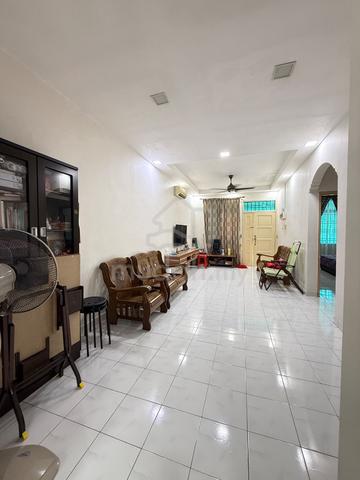 Low downpayment single storey well maintained at Near Aeon Mall bukit 1