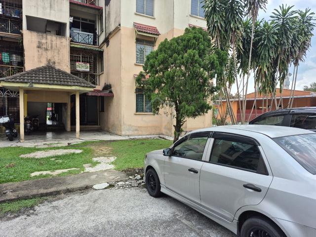 Pangsapuri Seri Tanjung (Bukit Sentosa) 1