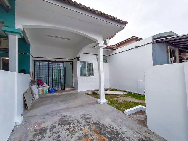 Teres 1 Tingkat Lorong Mahkota Impian Fasa 1 Puncak Alam 1