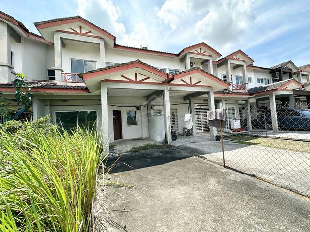 MURAH ! Double Storey Terrace Taman Alam Perdana Puncak Alam 1