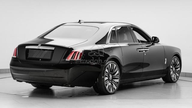 2024 Rolls-Royce Ghost V12 Series II / Bespoke Int - 2
