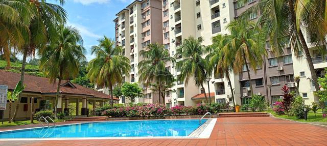 Sri Damansara Court 1