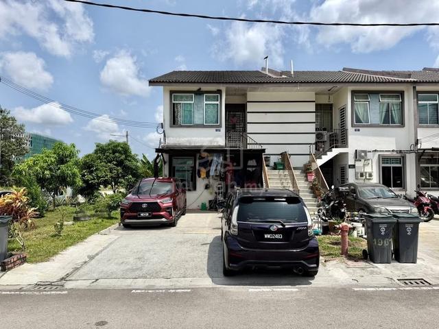 Townhouse Taman Scientex, Senai 1