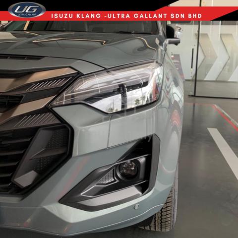All-New 2.2L Isuzu D-Max 4x4 AT Premium!! - 5