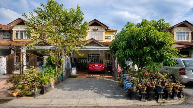 Double Storey Terrace House Seksyen 23 Shah Alam 1