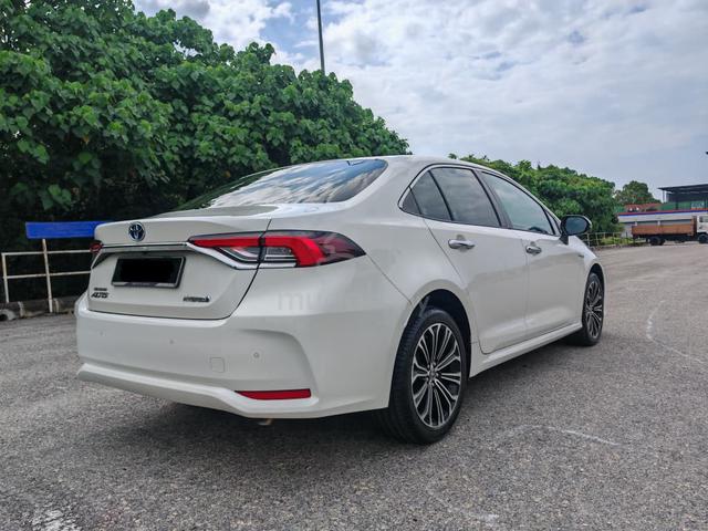 2019 Toyota COROLLA ALTIS 2.0 V FACELIFT (A) - 4