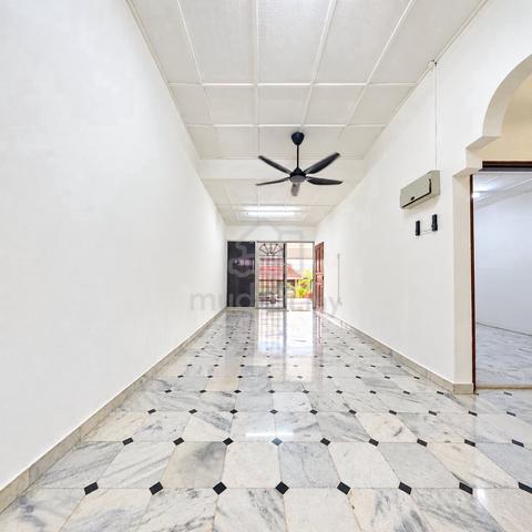 Taman Bukit Kuchai Puchong Non Bumi Fully Extended 20 x 80 Renovated 1