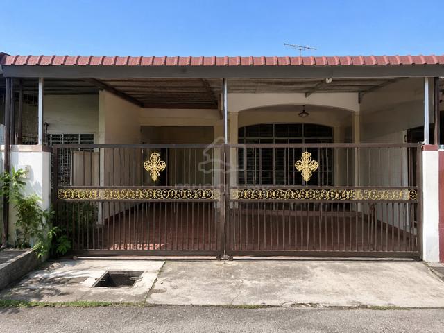 [SAVE UP 49K] Taman Emas II, 1,399 sf, Sitiawan 1