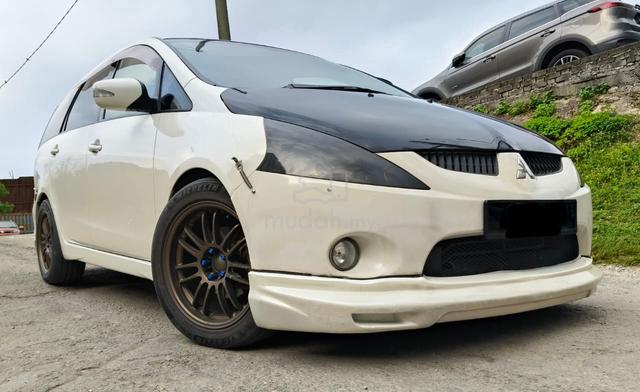 2005 Mitsubishi GRANDIS 2.4🔥SUNROOF LEATHER SEAT - 1