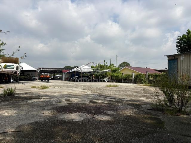 TANAH UNTUK DISEWA / LAND For RENT 1