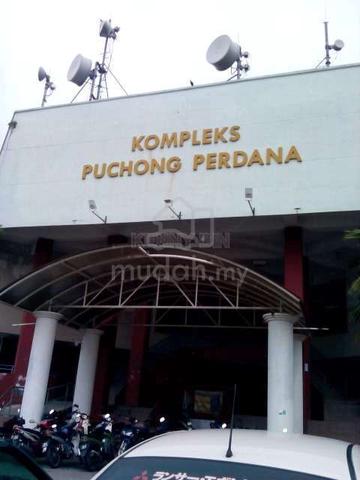 Puchong Perdana Complex retail lot to let 1