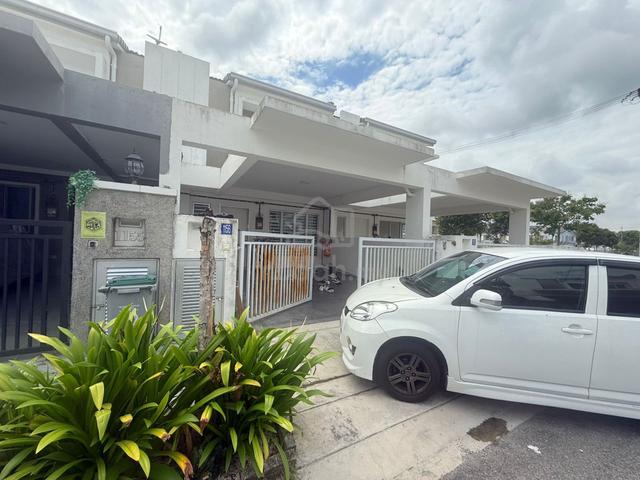 Double Storey Taman Tiara Sendayan For Sale 1