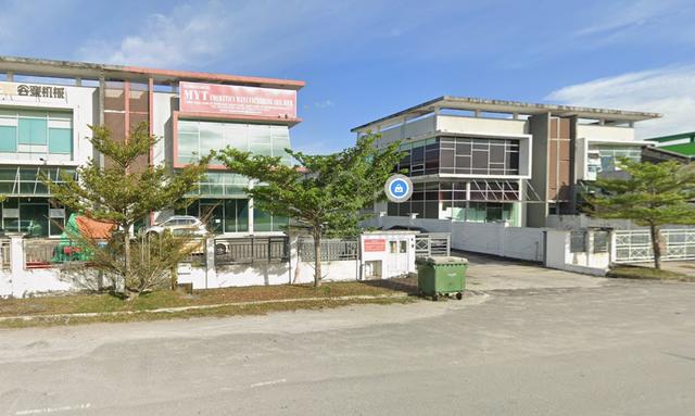 (For Rent)1.5 storey factory @ BANDAR RINCHING SEKSYEN 5,SEMENYIH 1