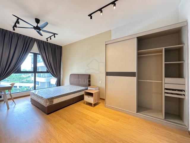 Country Garden Danga Bay Room For Rent 1