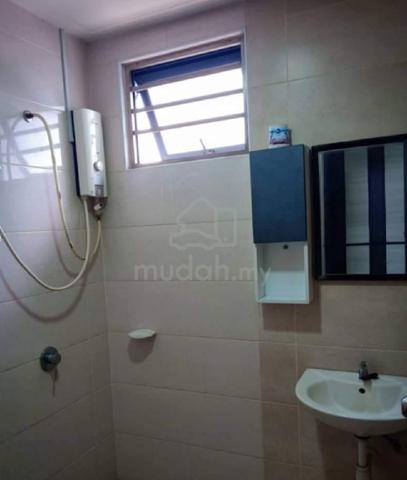 Fully furnished room to rent at Prominence Condo 4
