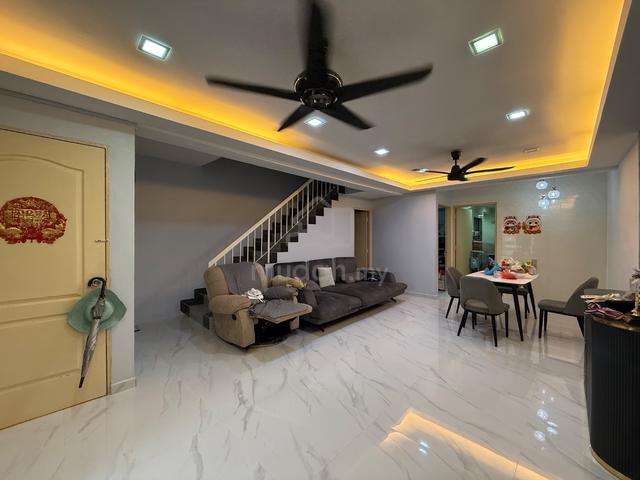 Desa 4 Bandar Country Homes Rawang 1