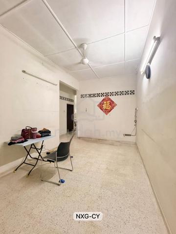 Meru Klang near Klang Parade 1-Storey House 4B2R 20x80 - FOR RENT 1