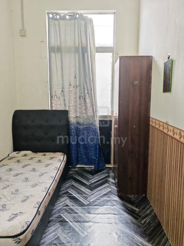 Bilik sewa Single room for rent Seksyen 7 / I-City / Bukit Raja / UITM 1