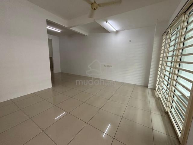 2 Storey Terrace House Pearl Harmoni [SIMPANG AMPAT] Under Value !!! 1