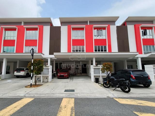 Paling Murah Town House (Upper Unit) Meranti Residensi Puchong 5% Depo 1