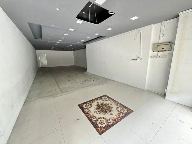 Crowded Area Ground Floor Of 2 Sty Shop Ken Rimba Seksyen 16 Shah Alam 1