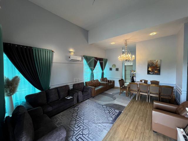 Reno | Facing Playground Rumah SemiD Setingkat Cantik 1