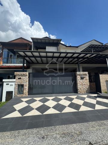 KEMPAS UTAMA / Near to EDL and CIQ / DOUBLE STOREY FULLY RENOVATED 1