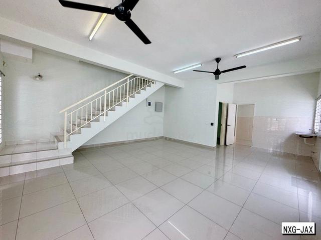 FACING MORE PARKING!!Setia Impian 7 Setia Alam Double Storey House 1