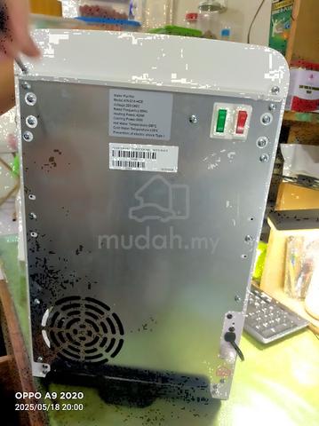 Carousel Image